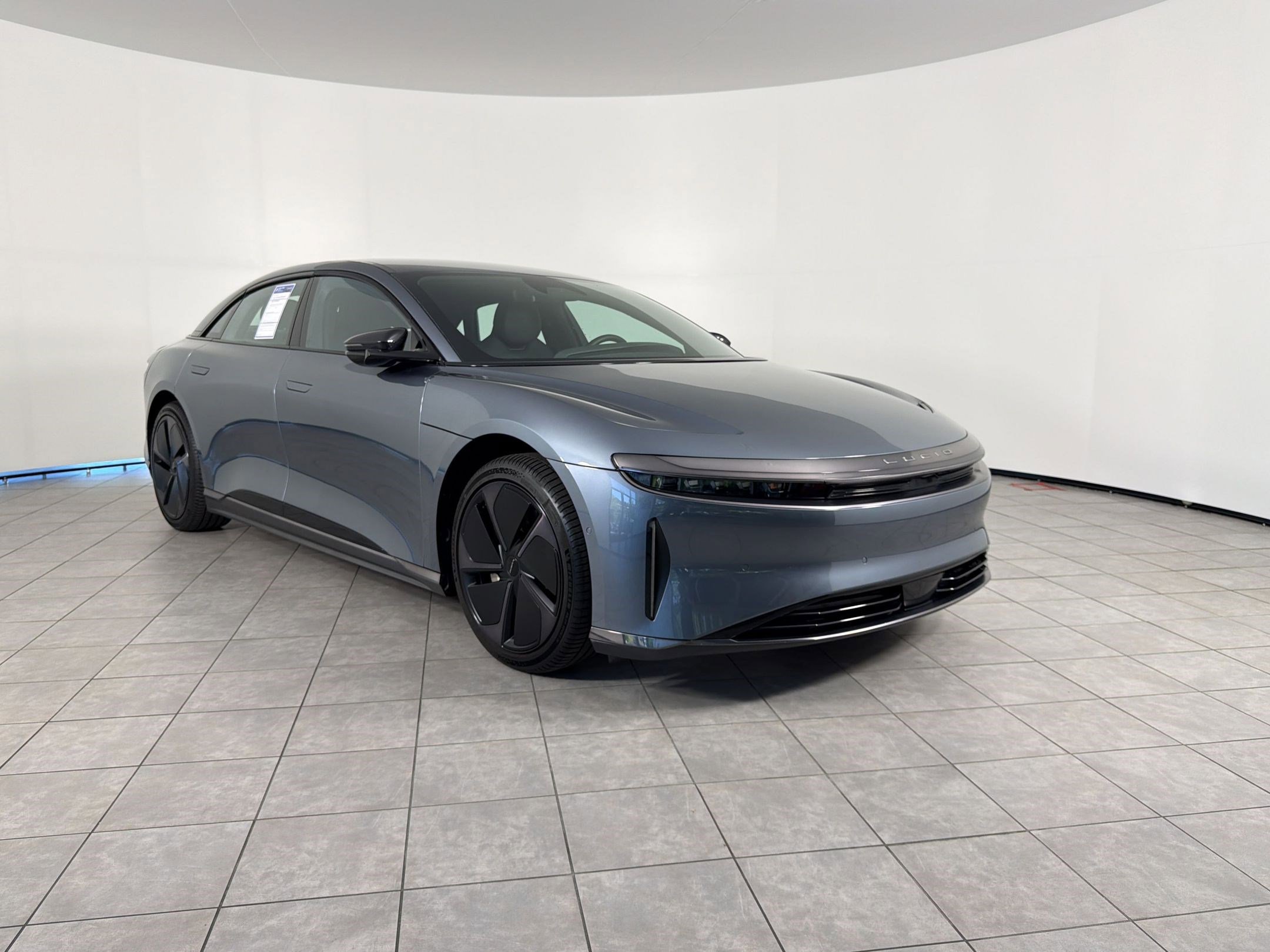 Used 2024 Lucid Air Pure image 7