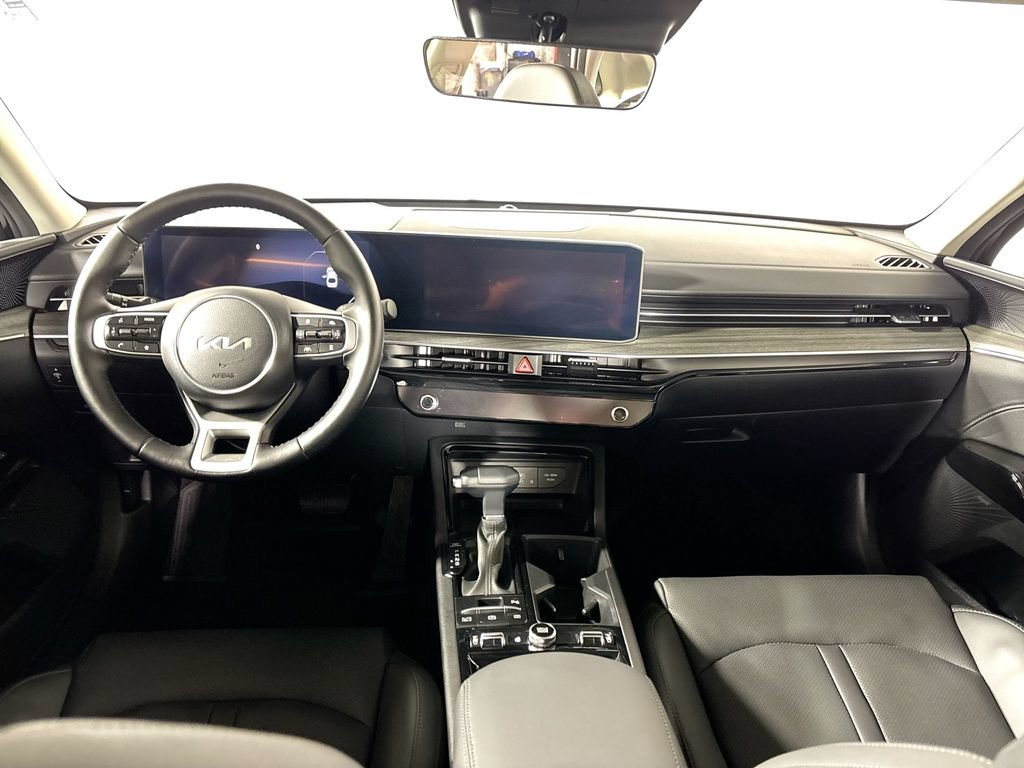 Used 2025 Kia K5 EX FWD image 12
