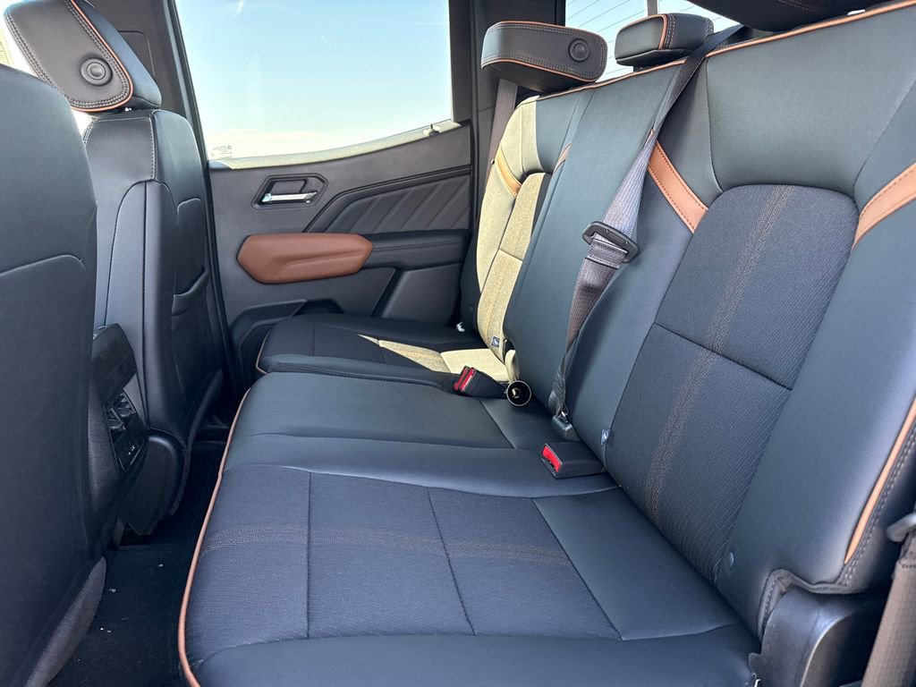 New 2026 GMC Canyon AT4 image 32