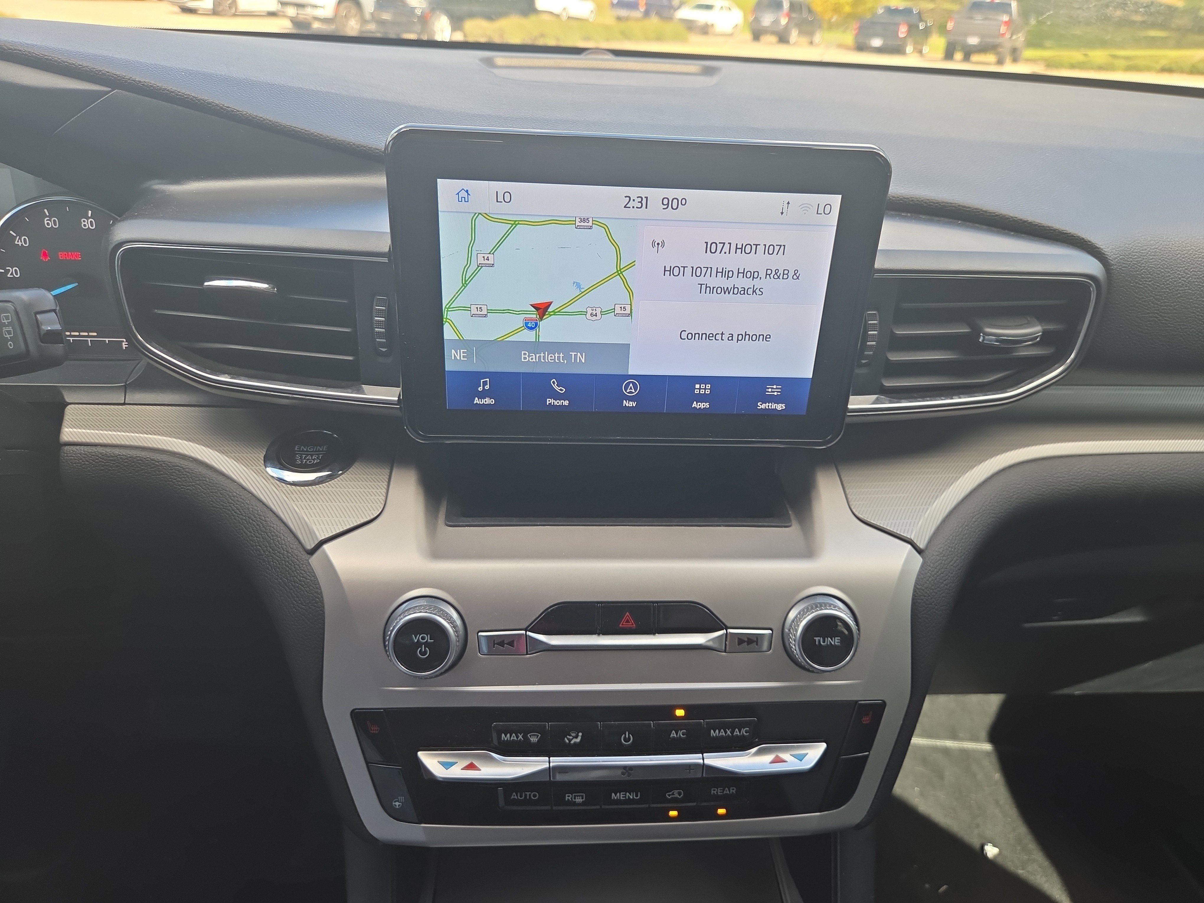 Used 2022 Ford Explorer XLT w/ Equipment Group 202A image 15