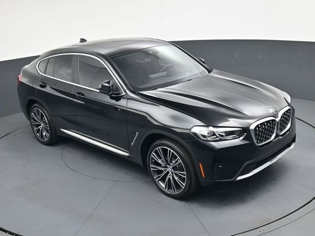 Used 2025 BMW X4 xDrive30i w/ Premium Package image 21