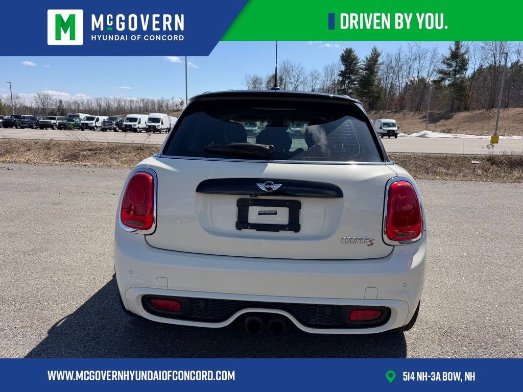 Used 2016 MINI Cooper S image 24