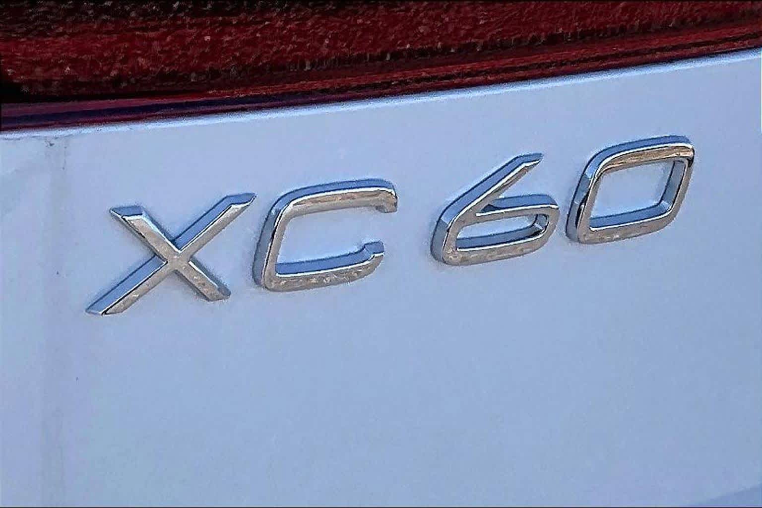 New 2026 Volvo XC60 B5 Plus w/ Protection Package Premier AWD/4WD image 6