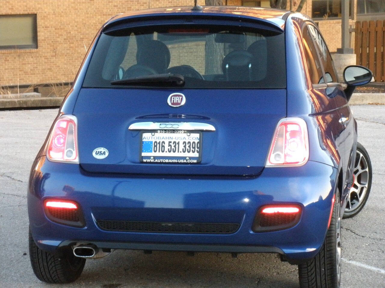Used 2012 FIAT 500 Sport w/ Safety & Sound Pkg FWD image 18