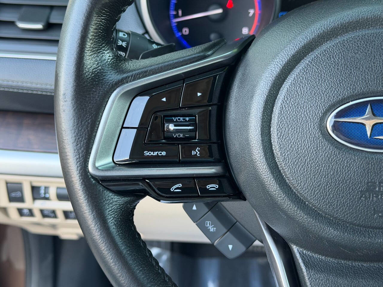 Used 2019 Subaru Outback 2.5i Limited w/ Popular Package #2 image 32