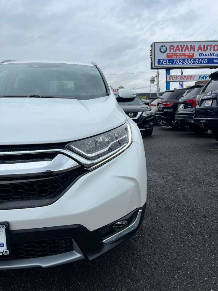 Used 2019 Honda CR-V Touring image 4