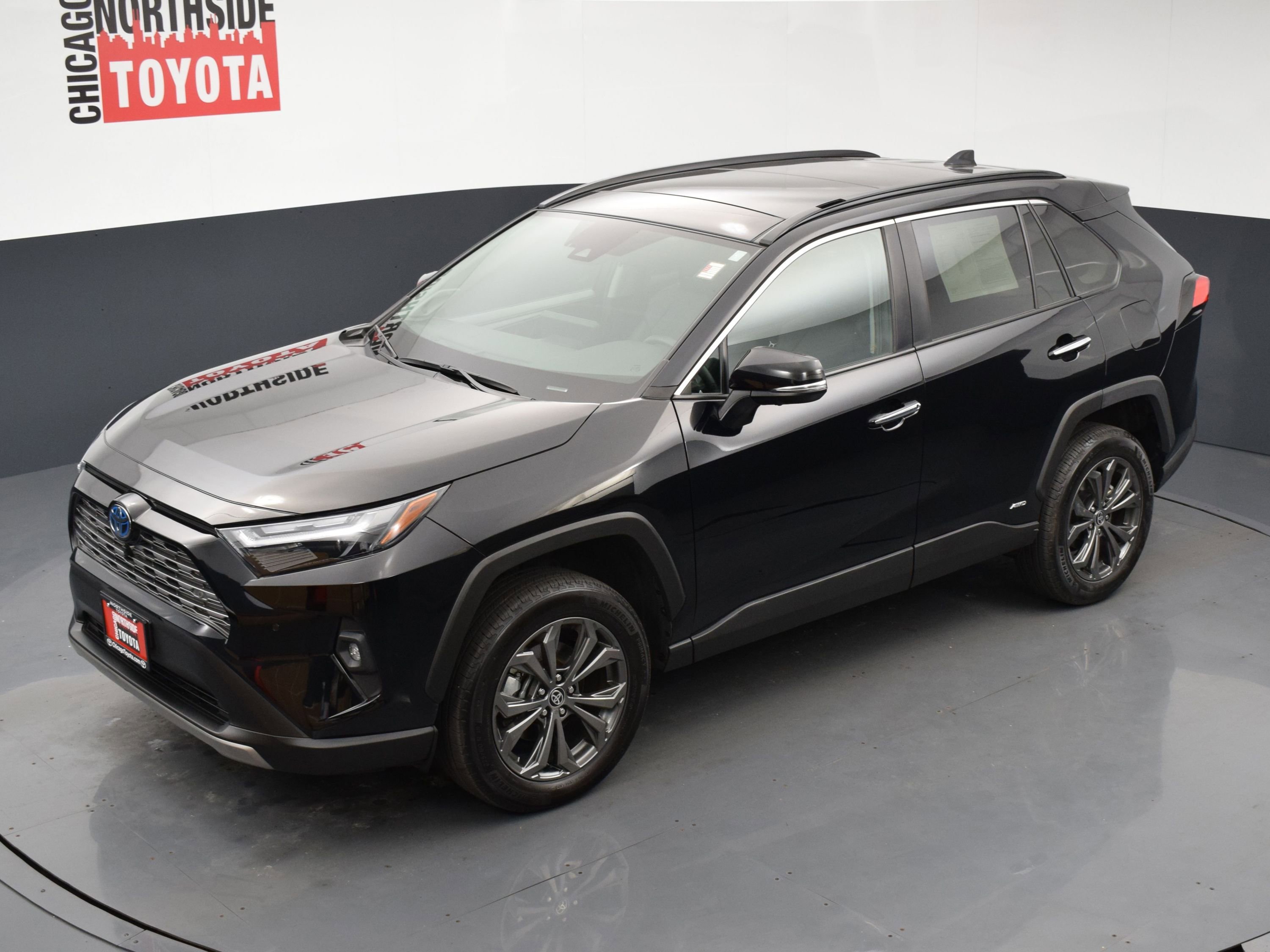 Used 2024 Toyota RAV4 Limited w/ Advanced Technology Package AWD/4WD image 33