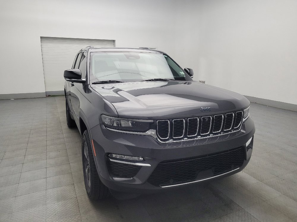 Used 2022 Jeep Grand Cherokee Limited 4xe w/ Luxury Tech Group II image 13