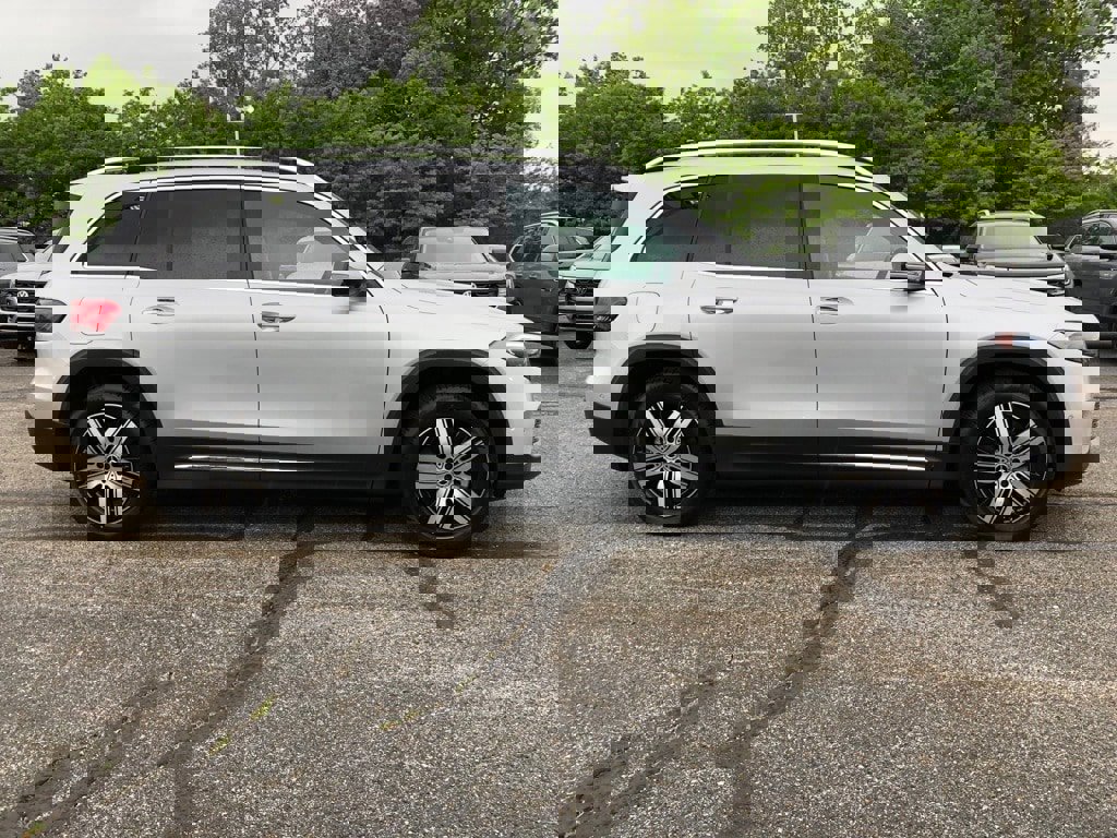 New 2023 Mercedes-Benz EQB 300 4MATIC image 8