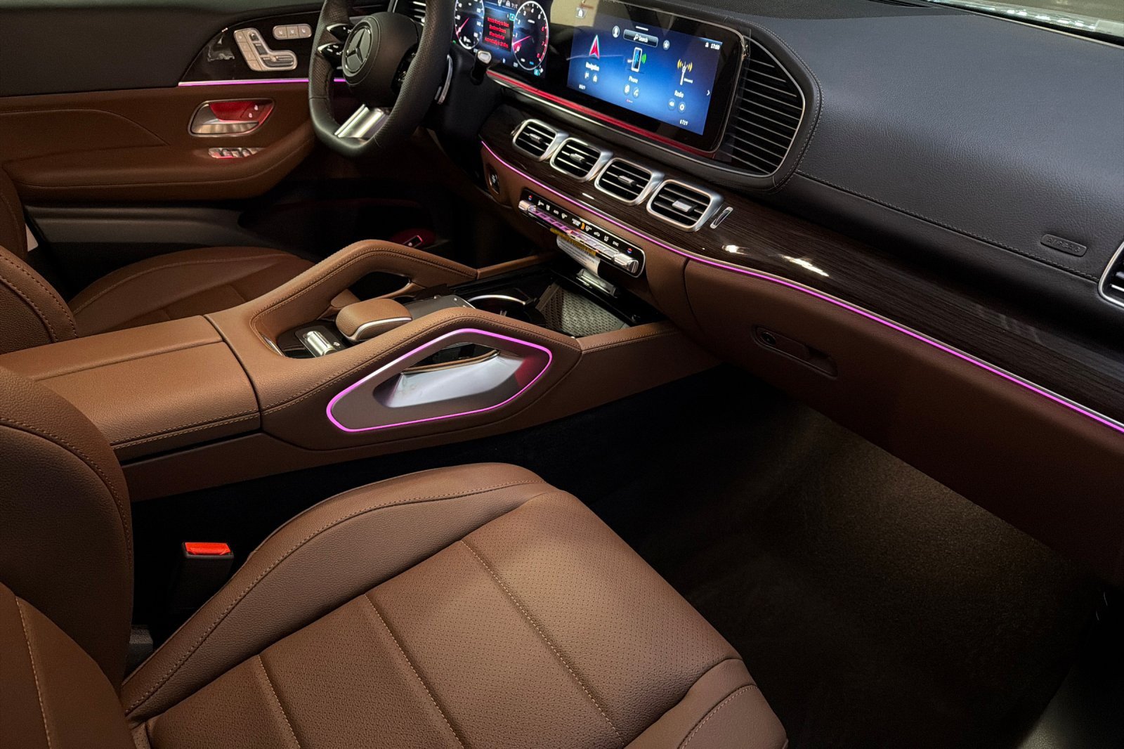 New 2026 Mercedes-Benz GLS 450 4MATIC image 16