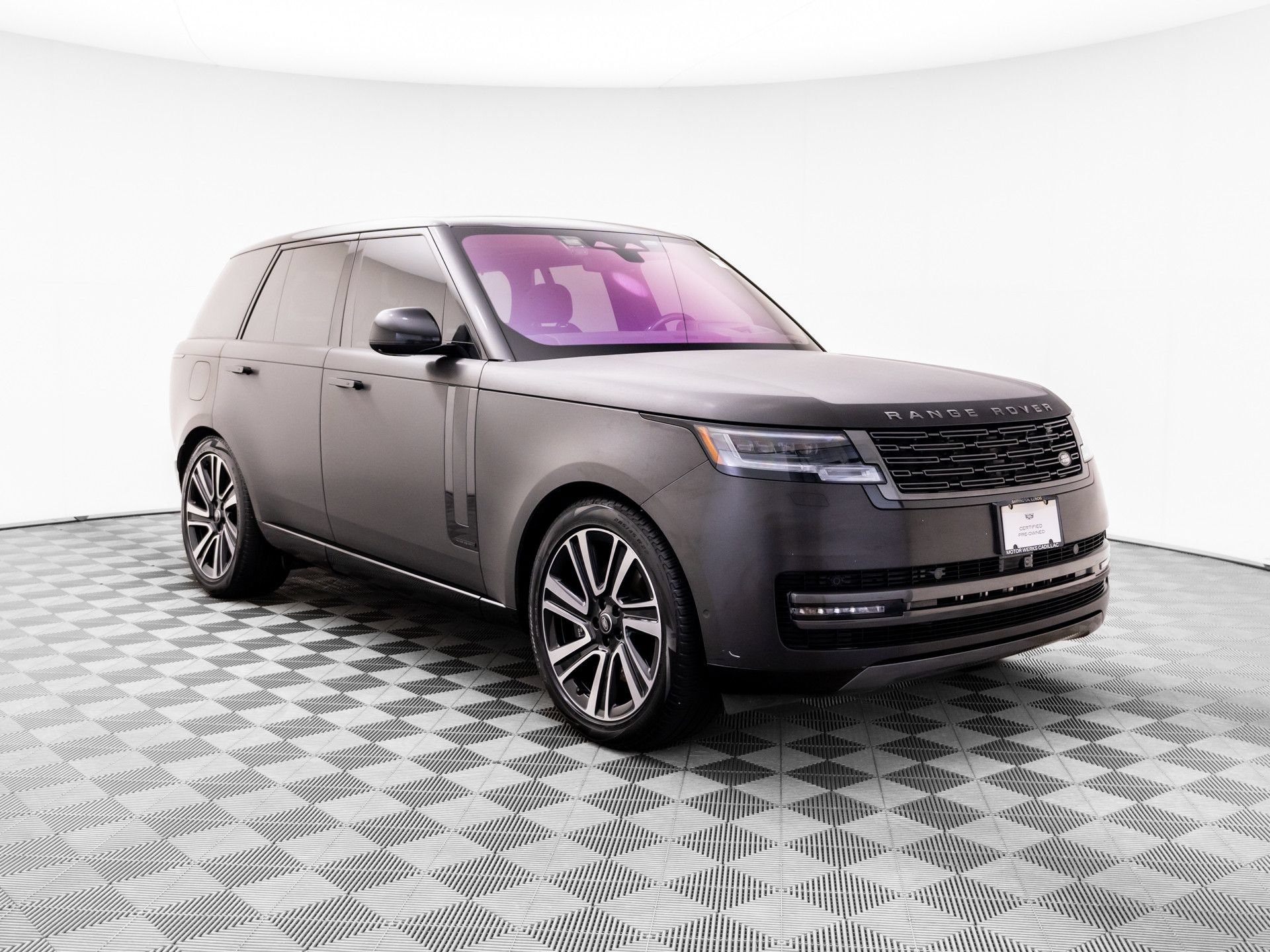 Used 2023 Land Rover Range Rover Autobiography AWD/4WD image 7