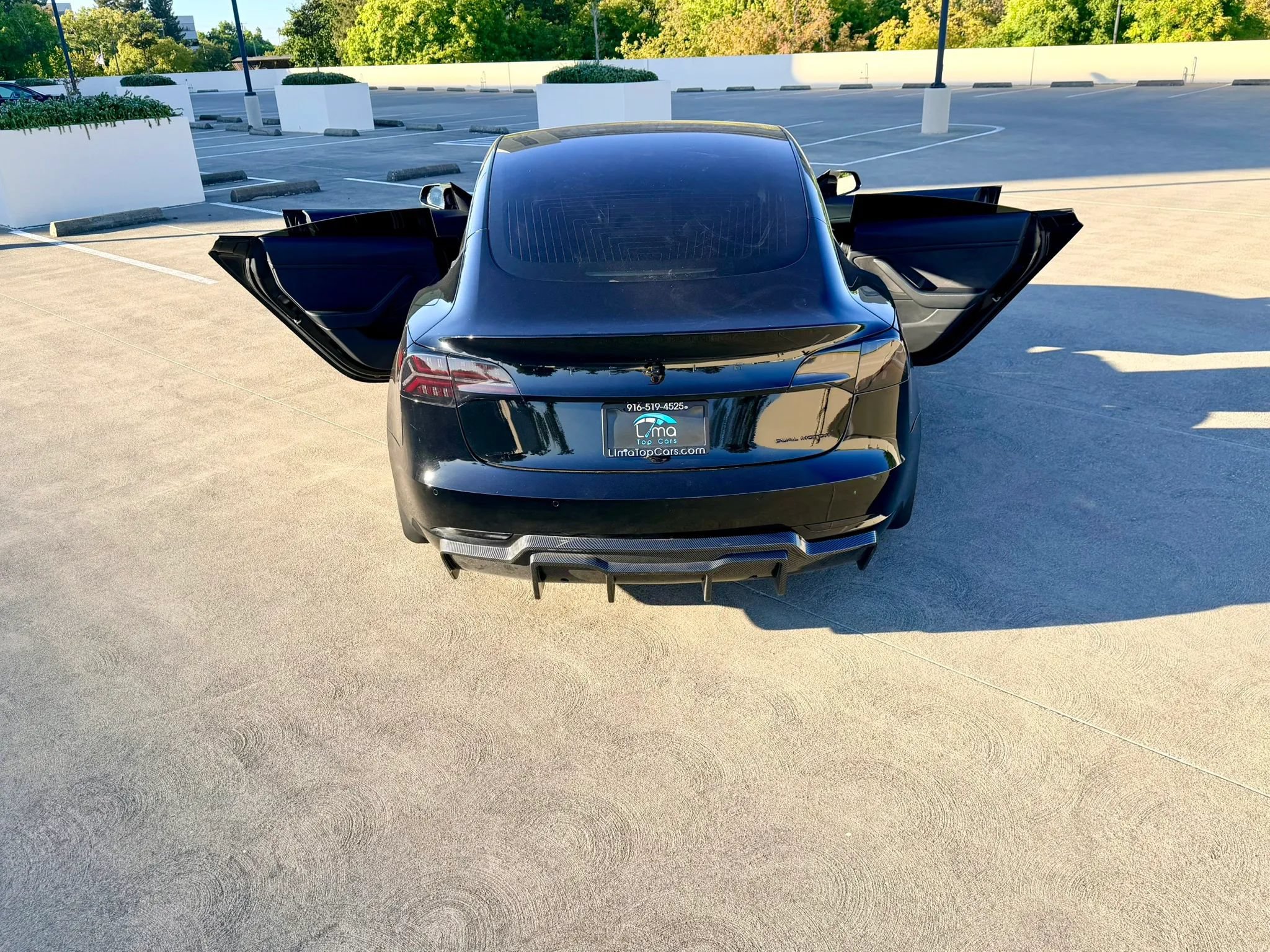 Used 2018 Tesla Model 3 Mid Range RWD image 38