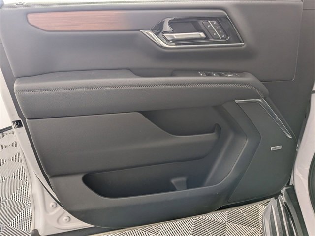 Certified 2025 GMC Yukon Denali image 10