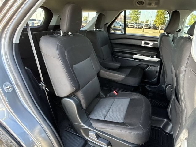 Used 2022 Ford Explorer XLT RWD image 30