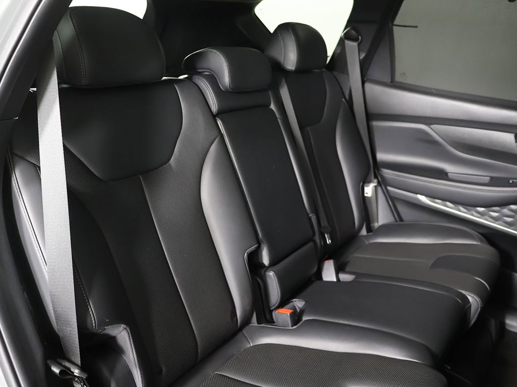 Used 2023 Hyundai Santa Fe SEL w/ Premium Package image 35