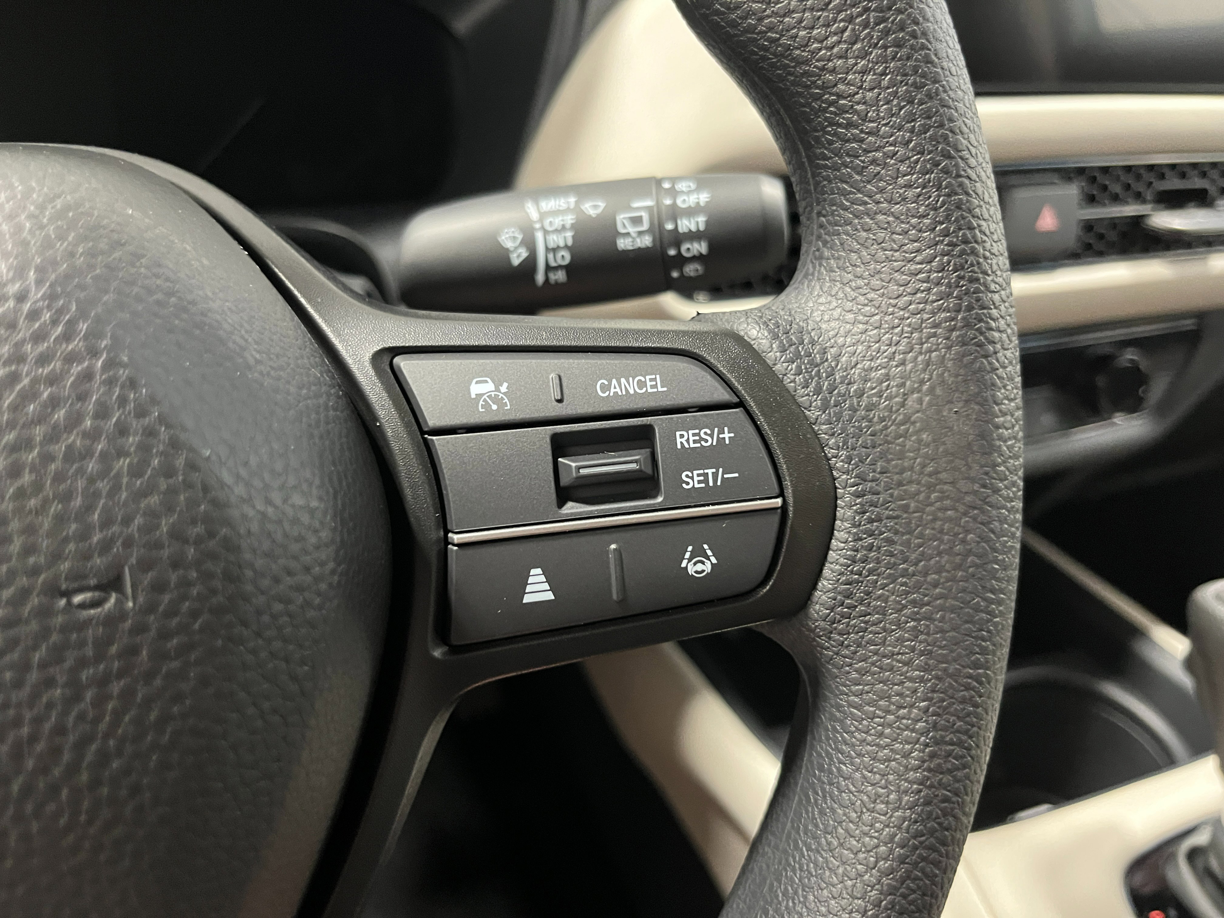 New 2026 Honda HR-V LX image 17