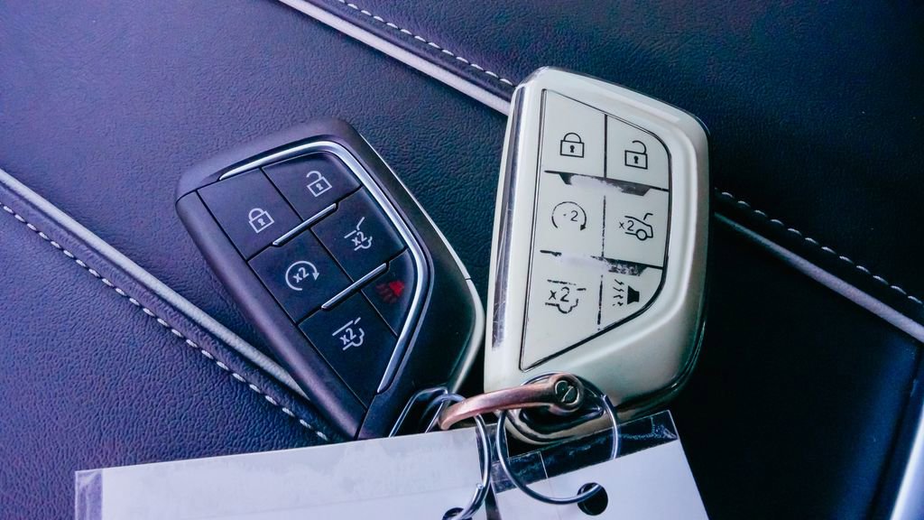 Certified 2024 Cadillac Escalade Sport w/ LPO, ONYX Package image 27