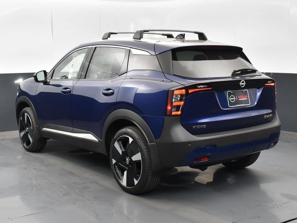 New 2026 Nissan Kicks SR w/ Cold Weather Package AWD/4WD image 6