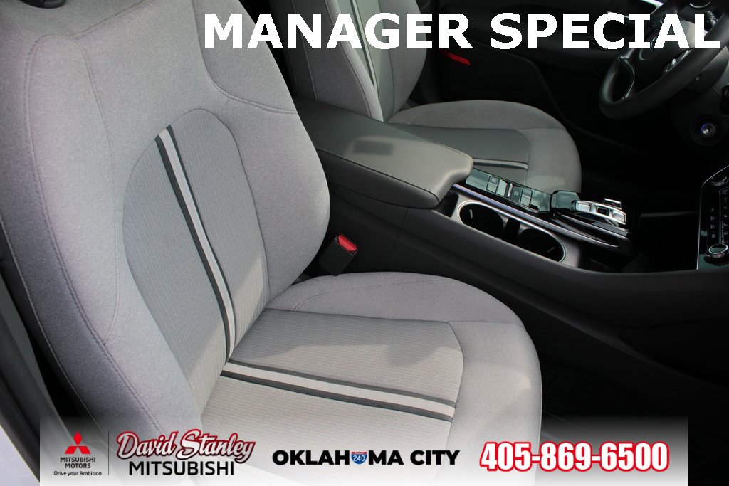 Used 2022 Hyundai Sonata SE w/ Preferred Accessory Package image 7