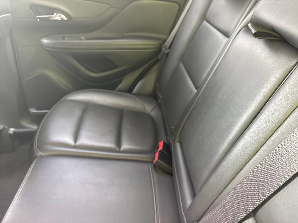Used 2018 Buick Encore Essence AWD/4WD image 5