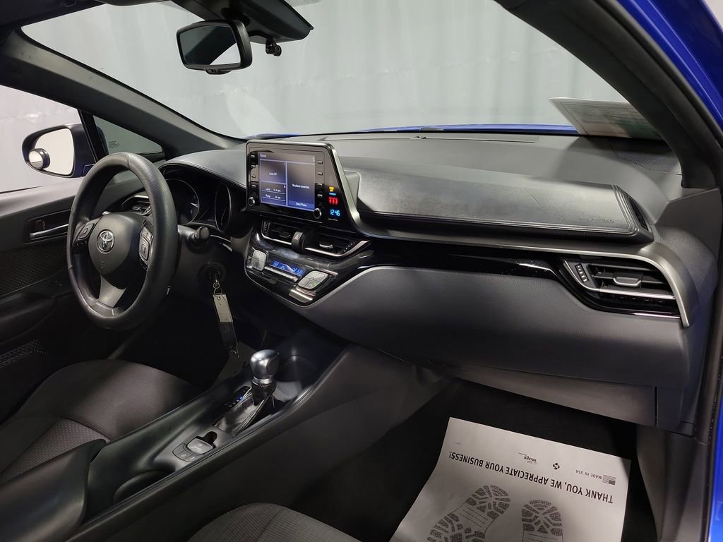 Used 2019 Toyota C-HR LE image 26