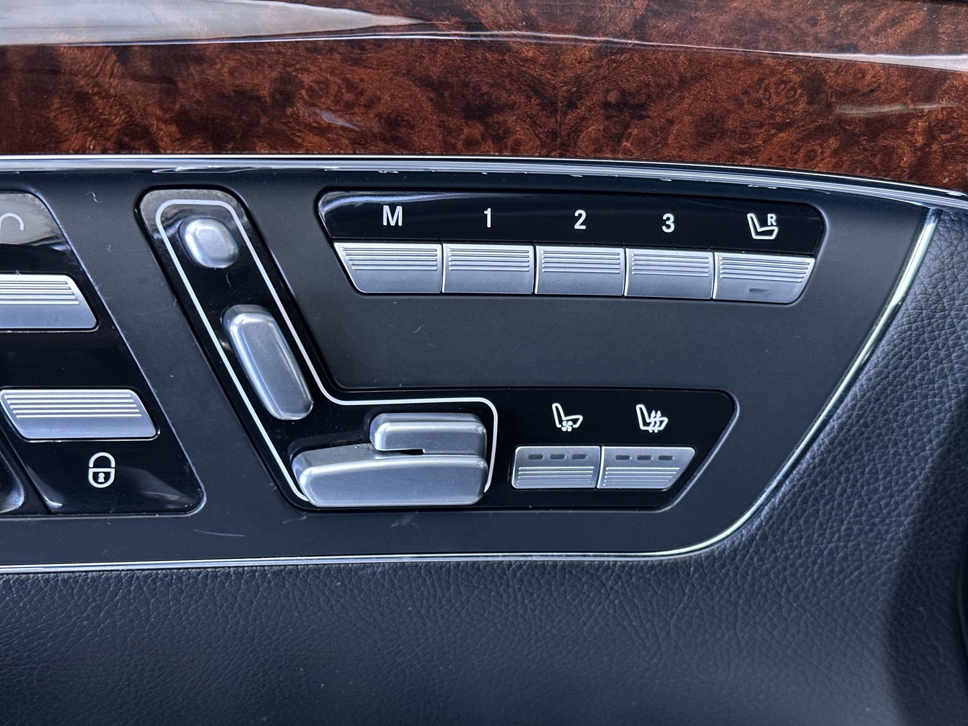 Used 2012 Mercedes-Benz S 550 4MATIC image 15