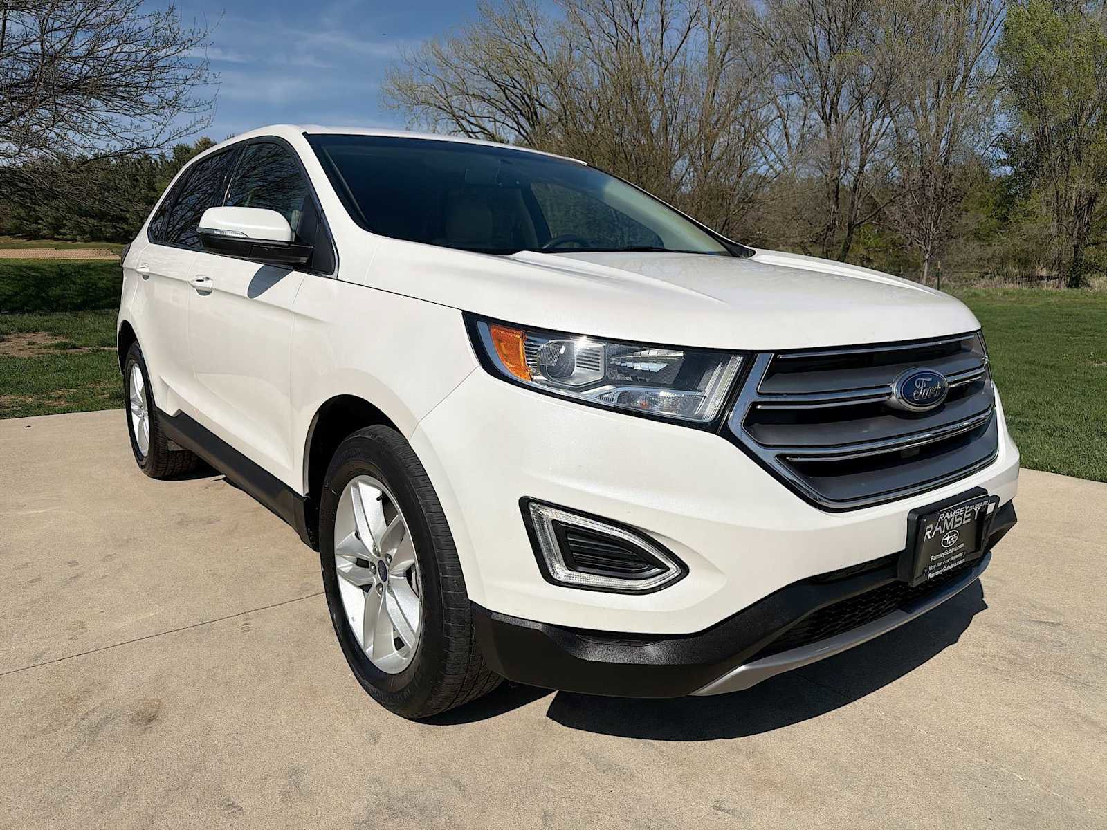 Used 2016 Ford Edge SEL w/ Equipment Group 201A AWD/4WD image 8