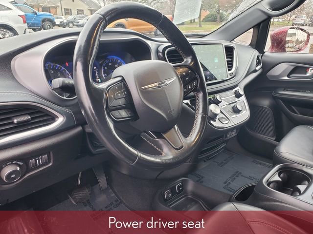 Used 2021 Chrysler Pacifica Touring-L w/ S Appearance Package image 19