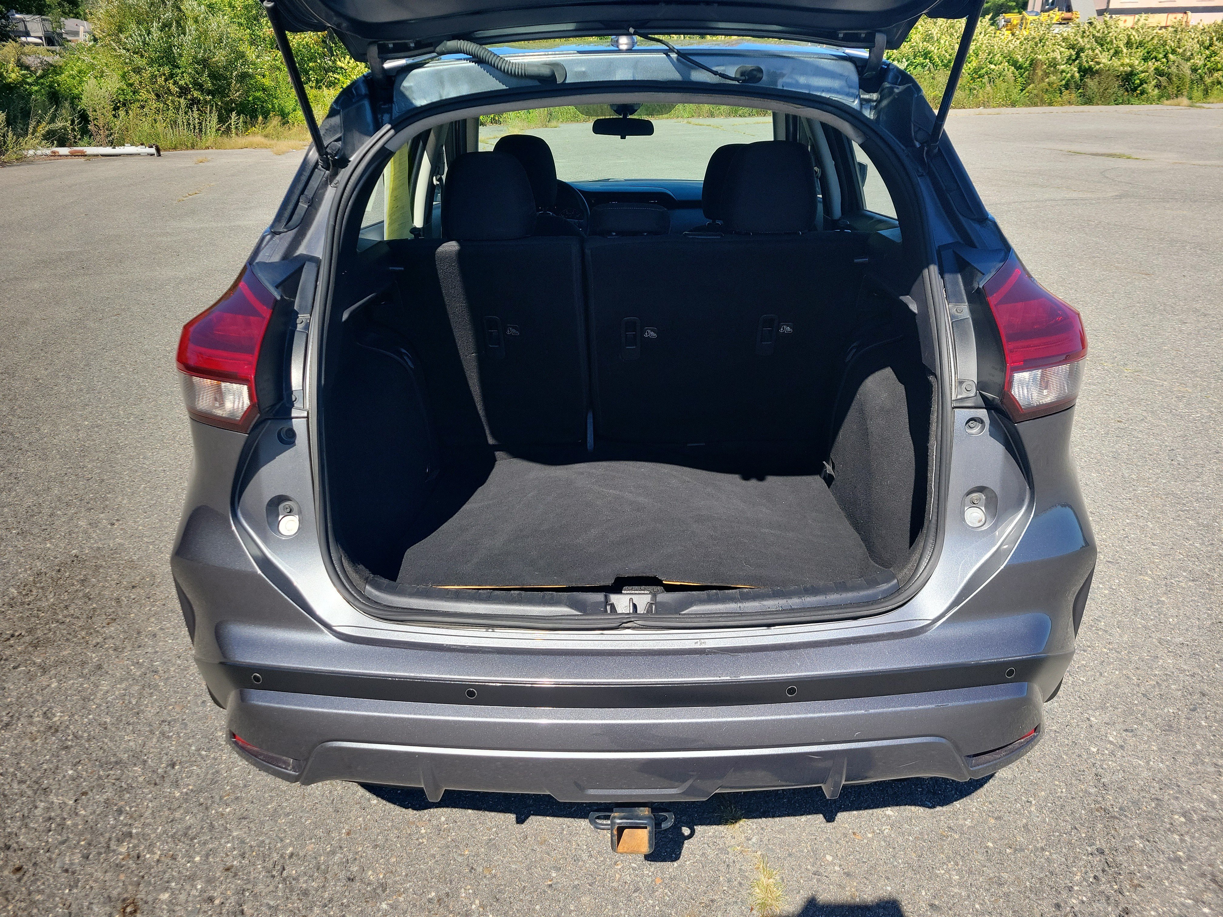 Used 2021 Nissan Kicks SV FWD image 17