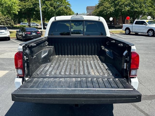 Used 2020 Toyota Tacoma SR AWD/4WD image 26