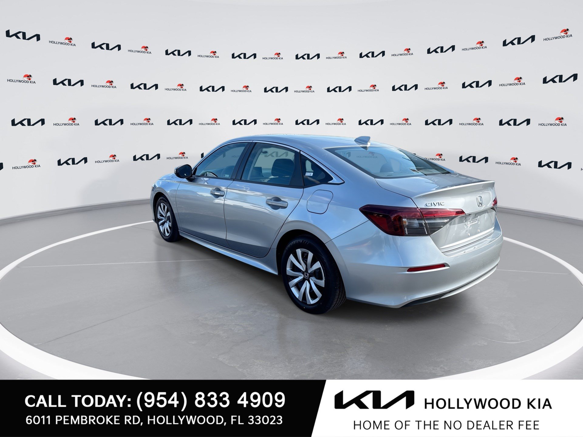 Used 2025 Honda Civic LX image 6