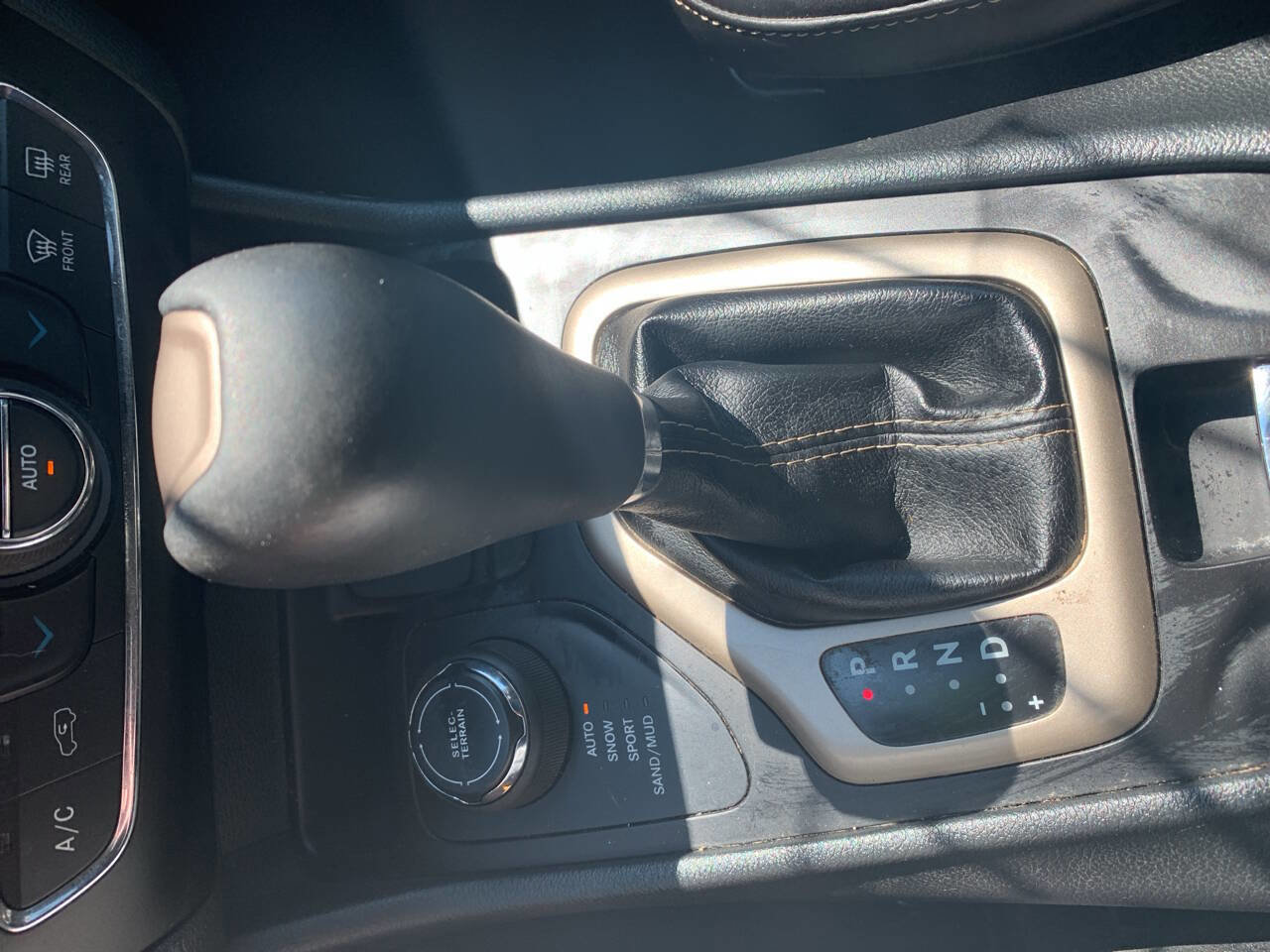 Used 2016 Jeep Cherokee High Altitude image 20