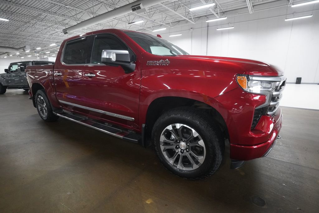 Certified 2023 Chevrolet Silverado 1500 High Country w/ Technology Package AWD/4WD image 35
