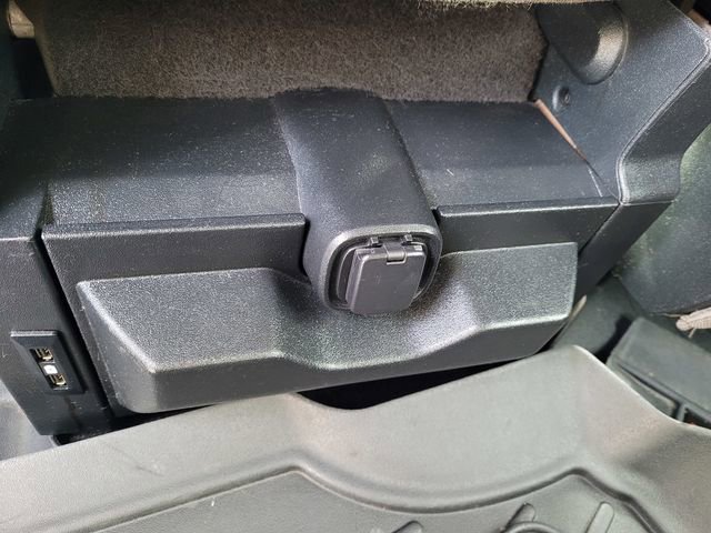 Used 2020 Ford F150 XLT image 10