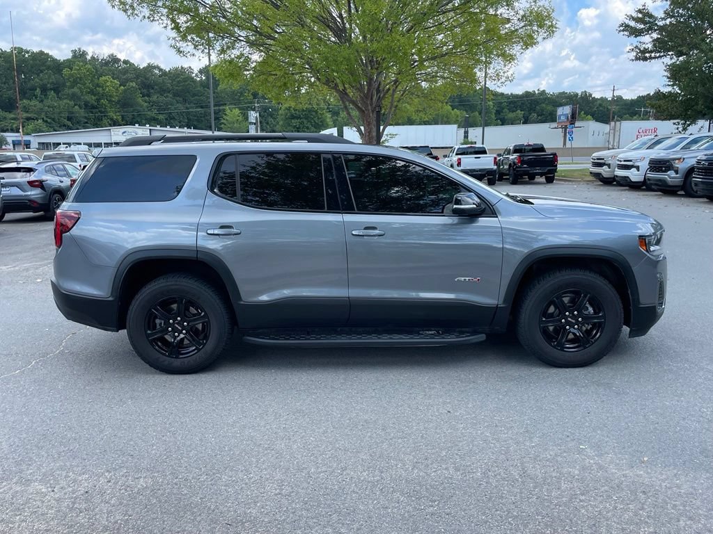 Used 2022 GMC Acadia AT4 w/ Technology Package AWD/4WD image 9