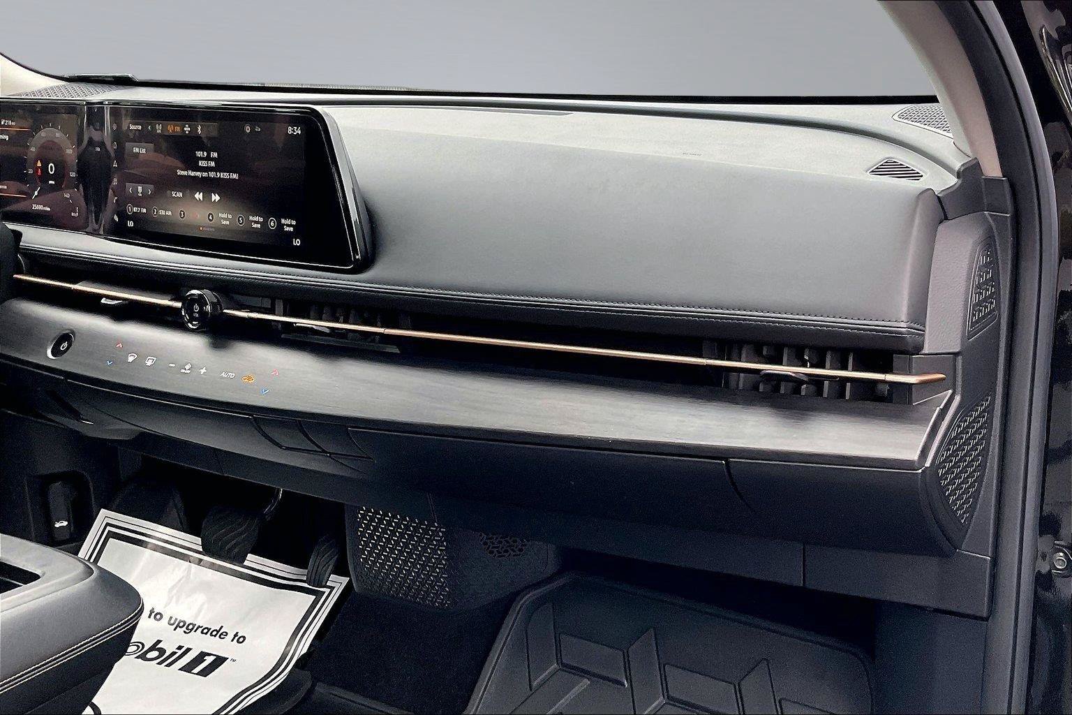 Certified 2023 Nissan Ariya FWD image 17