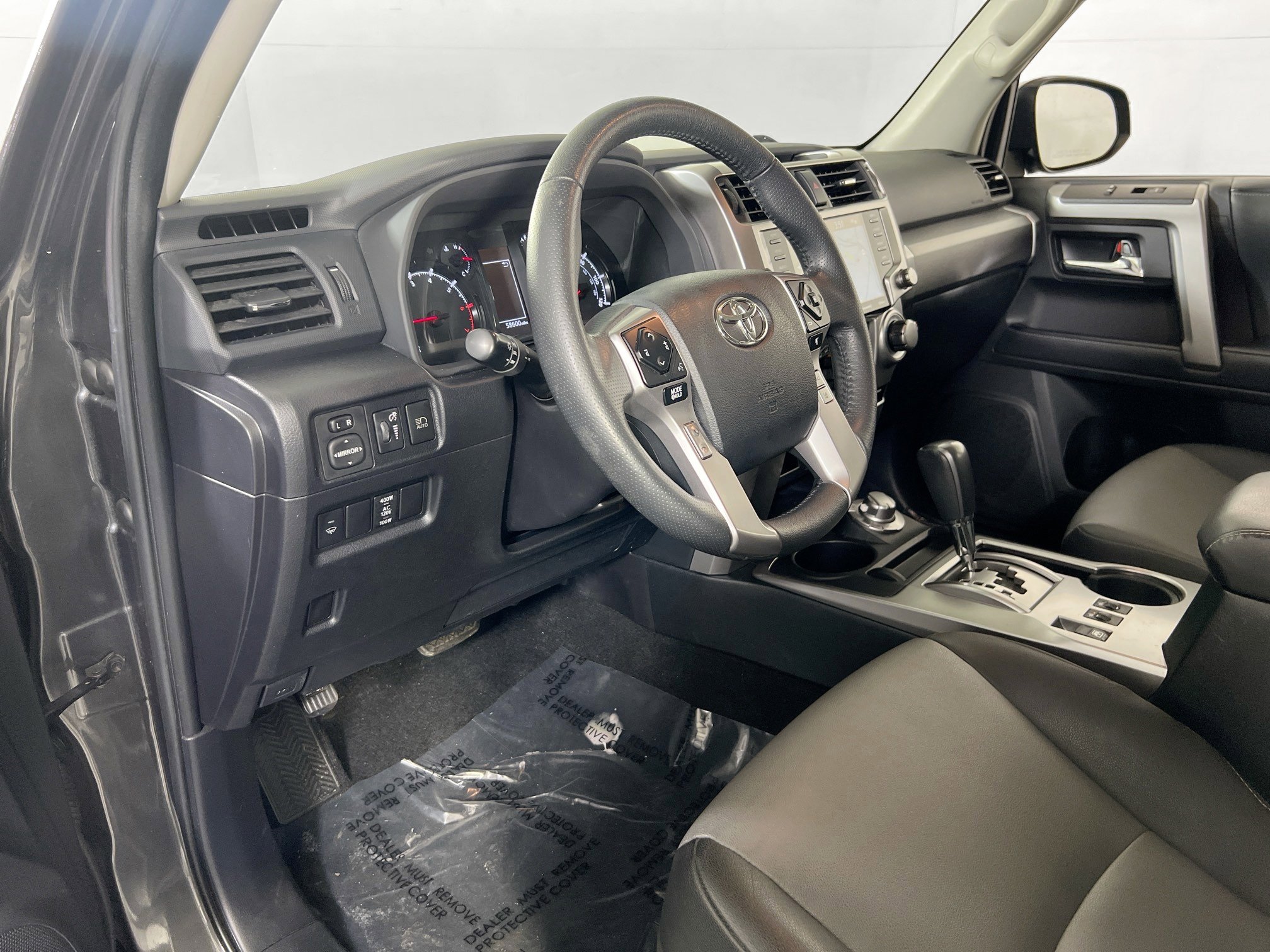 Used 2020 Toyota 4Runner SR5 Premium image 9