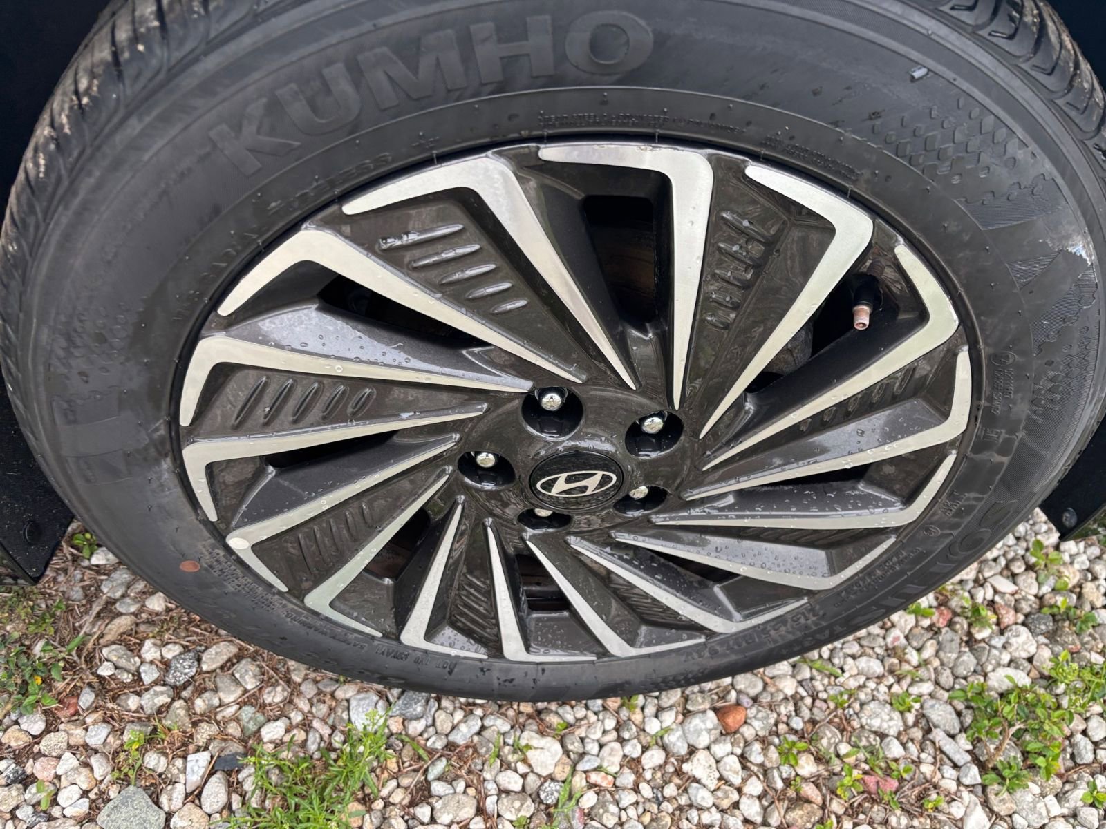 Used 2025 Hyundai Sonata SEL FWD image 31