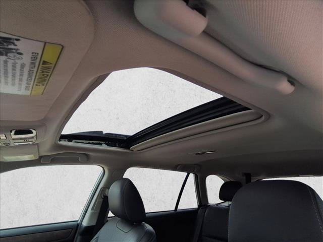 Used 2018 Subaru Outback 2.5i Limited AWD/4WD image 14