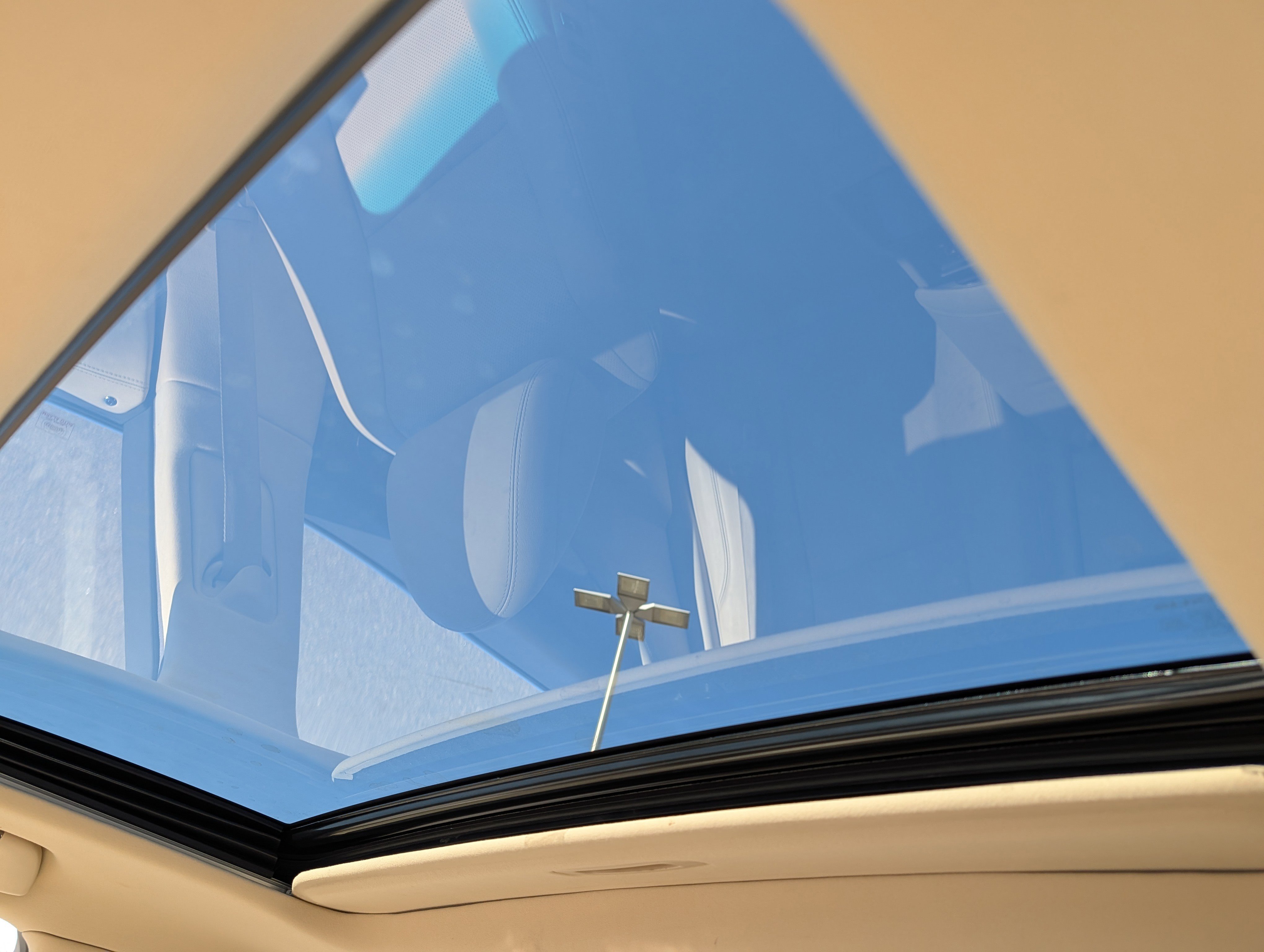 Used 2010 Lexus LS 460 AWD image 23