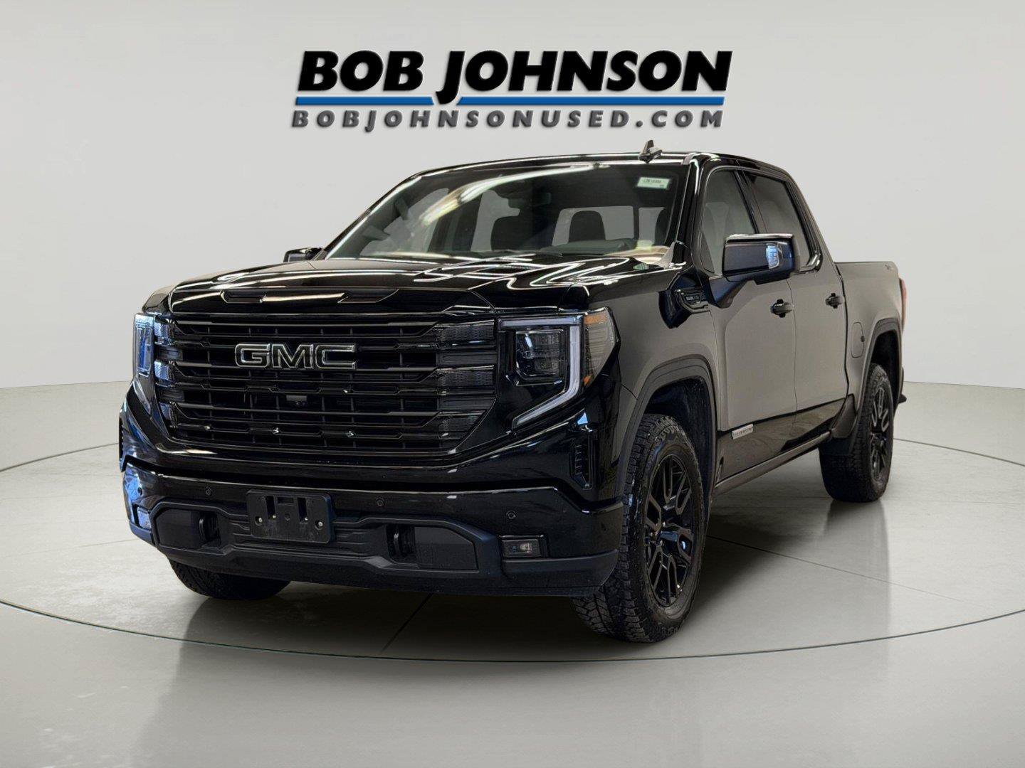 Used 2025 GMC Sierra 1500 Elevation w/ Preferred Package AWD/4WD image 5