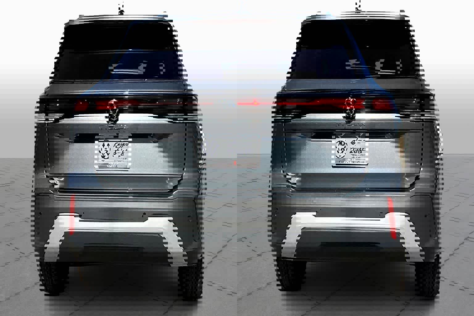 New 2026 Volkswagen Tiguan SE image 4