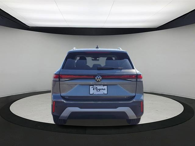 New 2026 Volkswagen Tiguan SE image 6