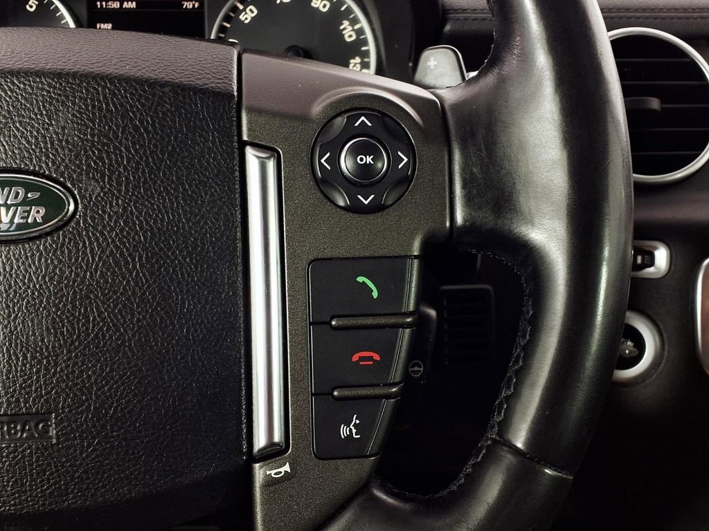 Used 2015 Land Rover LR4 HSE AWD/4WD image 22