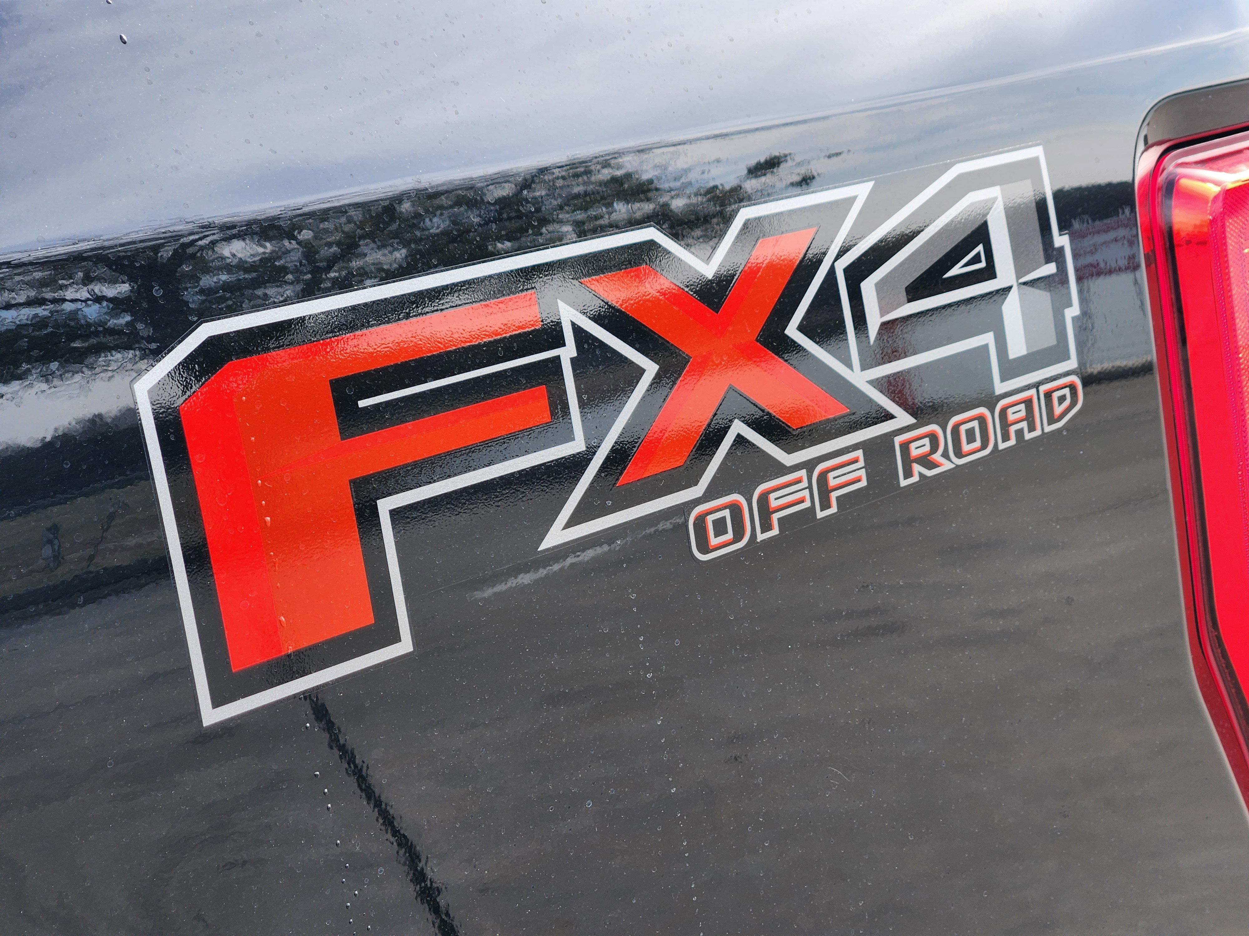 Used 2020 Ford F250 King Ranch w/ FX4 Off-Road Package image 11