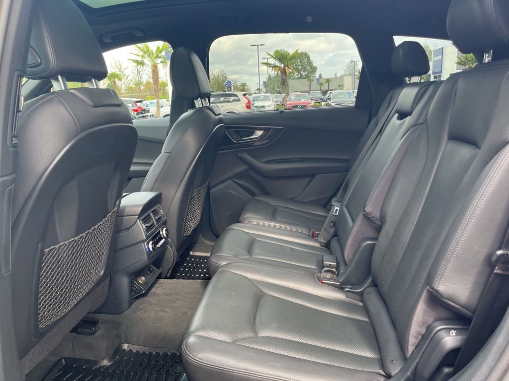 Used 2017 Audi Q7 3.0T Premium Plus AWD/4WD image 5