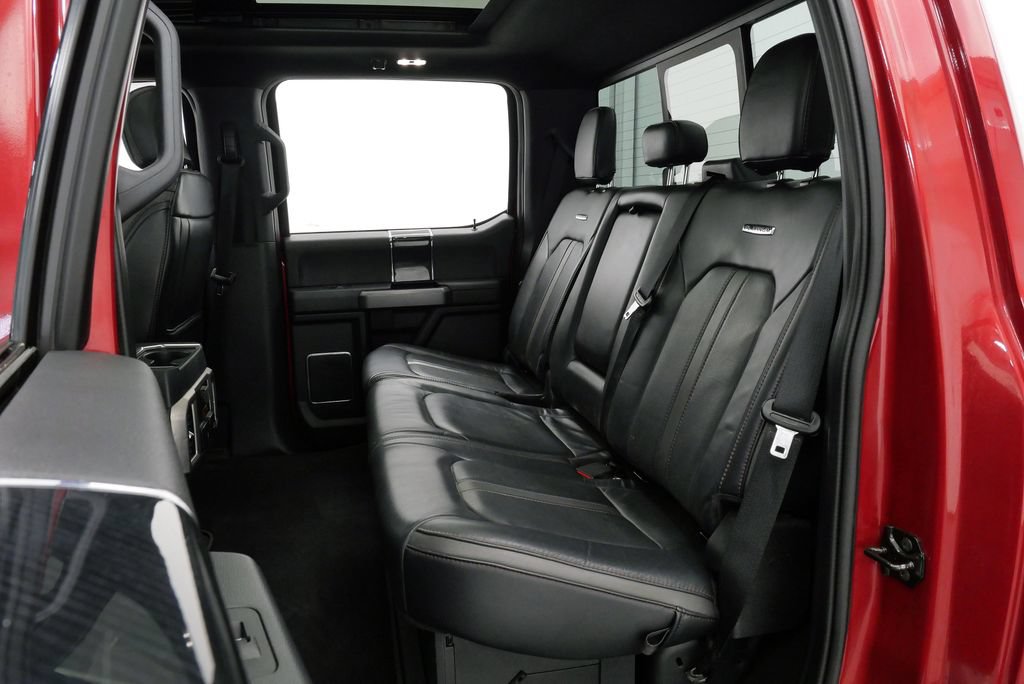 Used 2022 Ford F350 Platinum w/ Tremor Off-Road Package AWD/4WD image 21