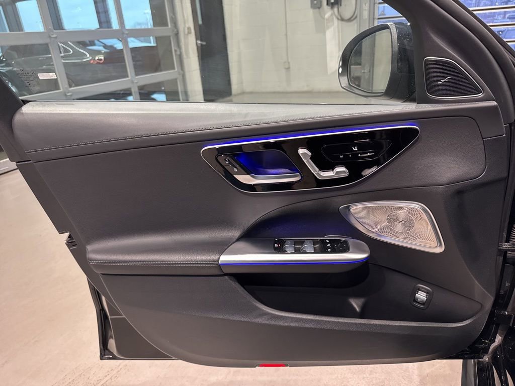 Used 2022 Mercedes-Benz C 300 4MATIC Sedan image 13