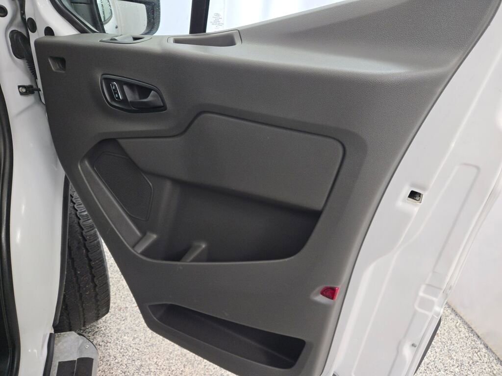 Used 2024 Ford Transit 250 Low Roof w/ Exterior Upgrade Package image 6