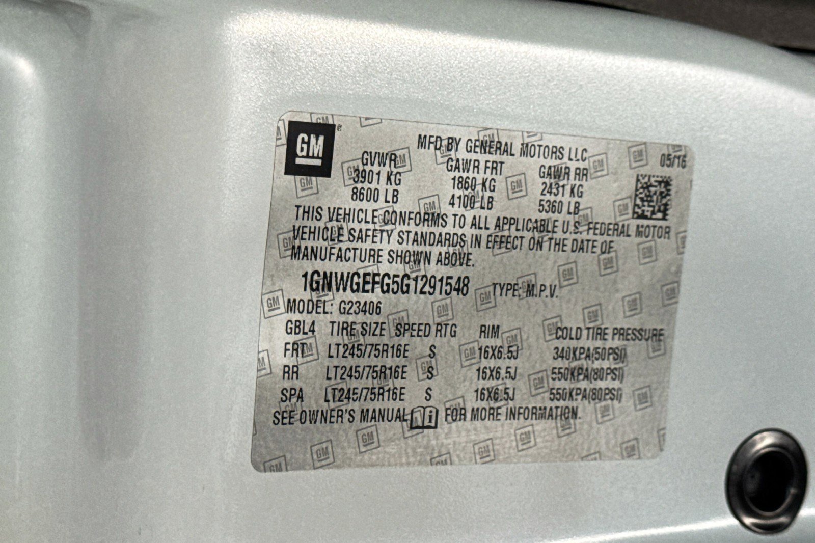 Used 2016 Chevrolet Express 2500 LS image 24